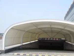 地下车库出入口